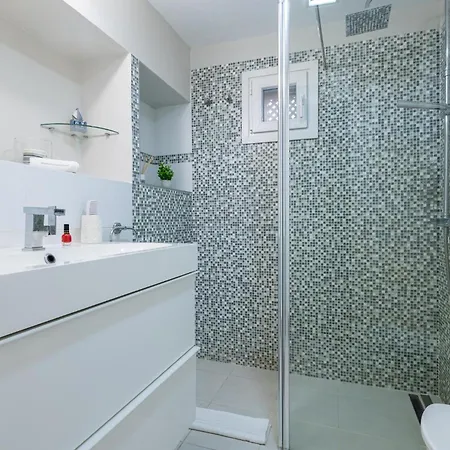 Aida 201 By Villagrancanaria