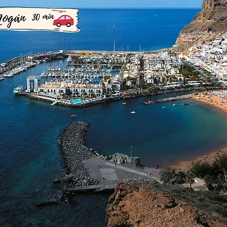 Aida 201 By Villagrancanaria *
