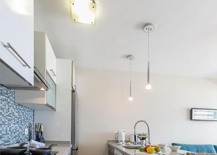 Aida 201 By Villagrancanaria *